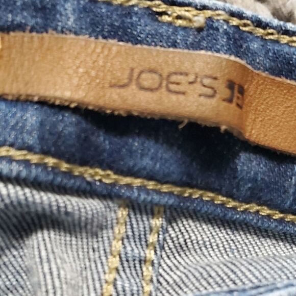 Joe's Jeans, The Charley, Distressed Raw Hem - Picture 4 of 6